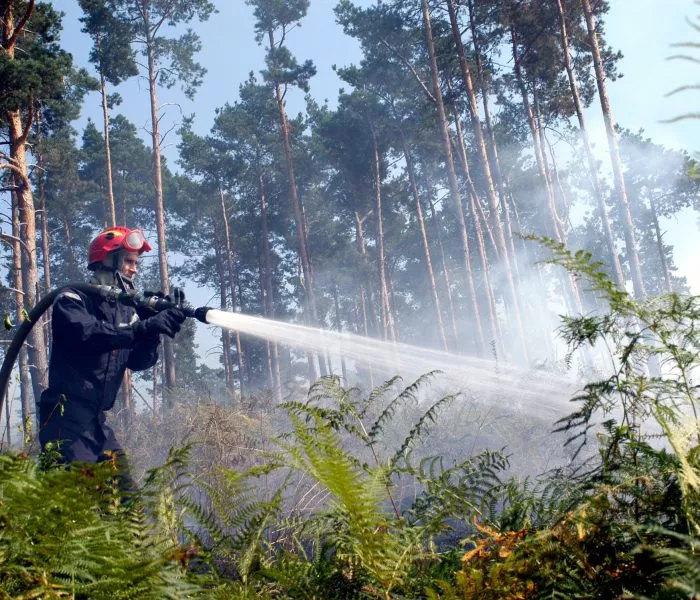 io for, fluorine free wetting and foaming agent effective on class a/b fires